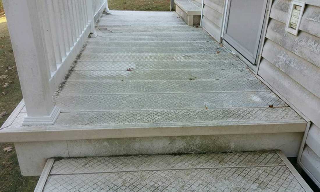 Deck1-1 image BEFORE